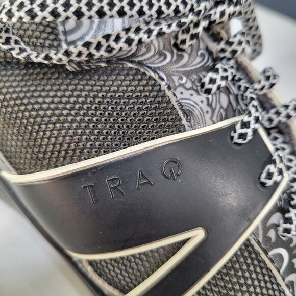 Traq by Alegria Qarma Sneaker In Wild Child Black and White Walking Snea… - Picture 14 of 15